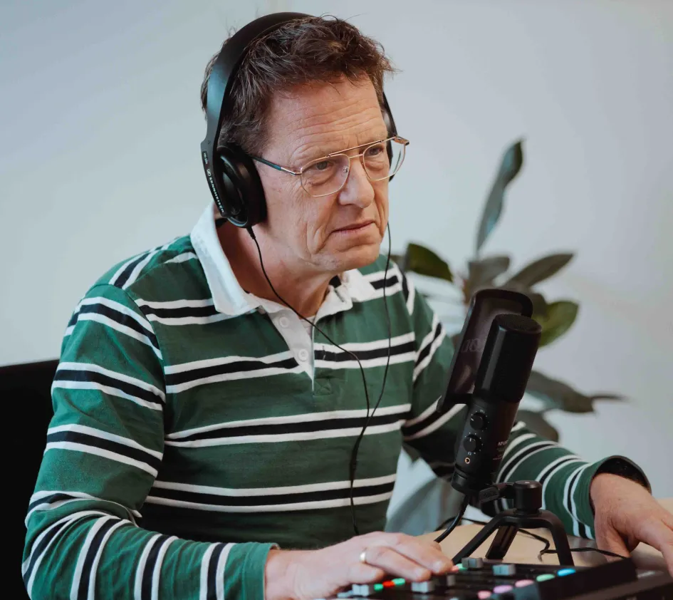 KlaasJan interviewt met podcastset