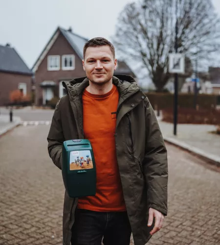 Huis aan huis collectant