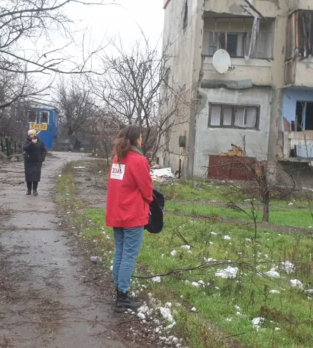 ZOA medewerker in Oekraïne