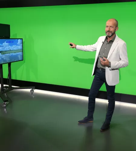 Reinier van den Berg presenteert het weer