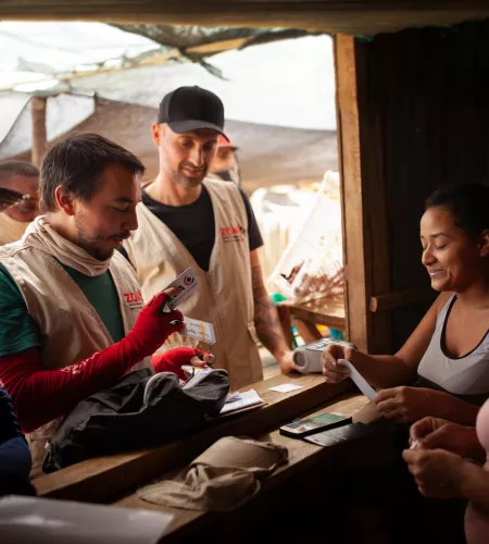 Uitdelen elektronische vouchers Colombia