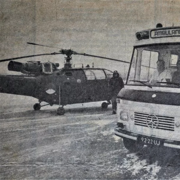Ambulance en helikopter in de kou